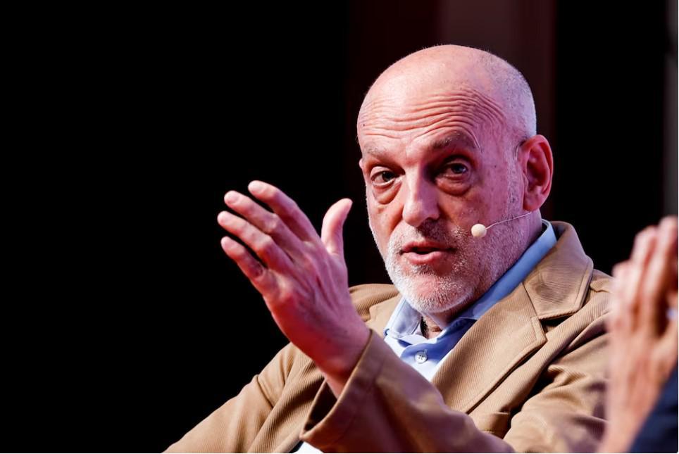 阿斯报：特瓦斯涉嫌泄露巴萨财务数据面临调查 最严重或遭解职