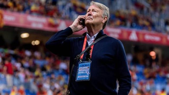 2026世界杯买球官网-两次退休又两次复出 北欧足球教父挂帅冰岛