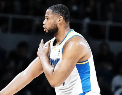 2026世界杯买球网站-斯佩尔曼首节出战仅5分钟，个人已经累计3次犯规